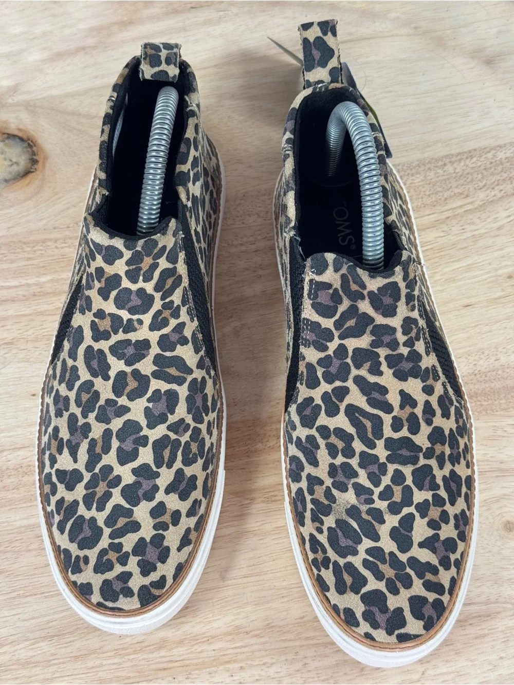 Toms Bryce Leopard Print Suede Slip On Mid Top Sneakers Tan‎ Black 7.5 Women’s